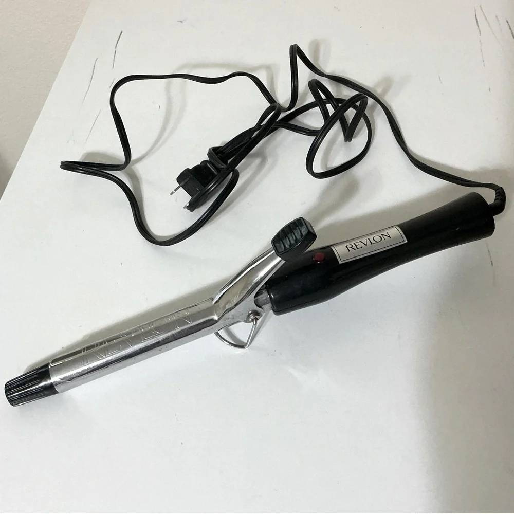 Revlon Black and Silver Curling Iron 3/4”